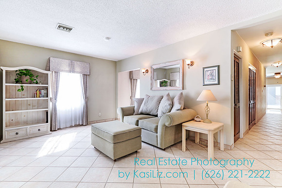 Real Estate Photography | 211 N Myers Street | Burbank CA | by Kasi Liz Hyrapett | Photographer