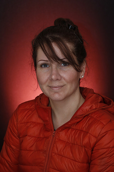kasi-hyrapett-professional-real-estate-photographer-in-pasadena-ca-realtor-headshot-photography