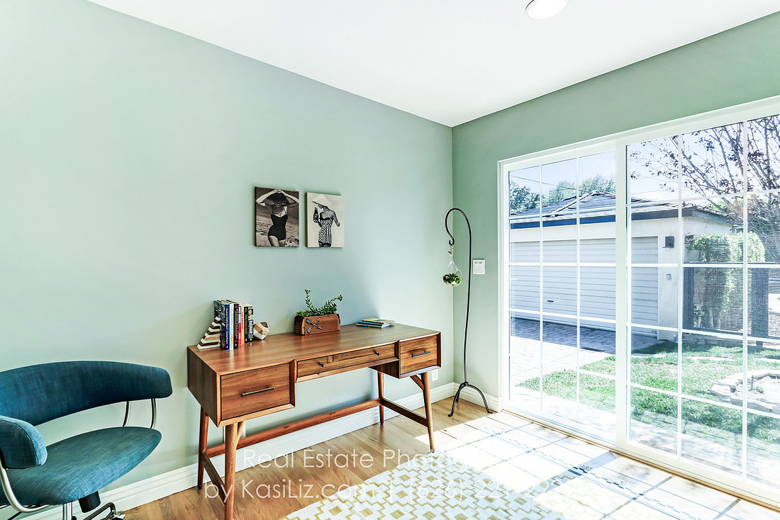 real-estate-photography-los-angeles-orange-county-seal-long-huntington-newport-beach-pasadena-glendale-burbank-california-kasi-hyrapett-house-home-property-luxury-commercial-building-professional-phot