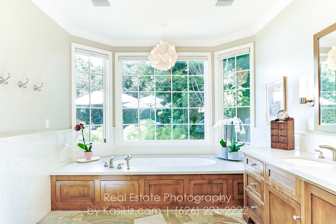 real-estate-photography-los-angeles-orange-county-seal-long-huntington-newport-beach-pasadena-glendale-burbank-california-kasi-hyrapett-house-home-property-luxury-commercial-building-professional-phot