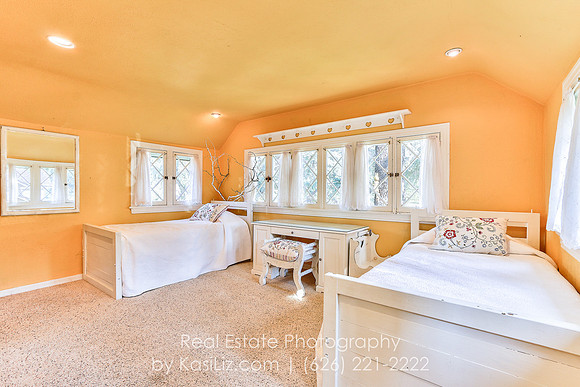 real-estate-photography-los-angeles-orange-county-seal-long-huntington-newport-beach-pasadena-glendale-burbank-california-kasi-hyrapett-house-home-property-luxury-commercial-building-professional-phot