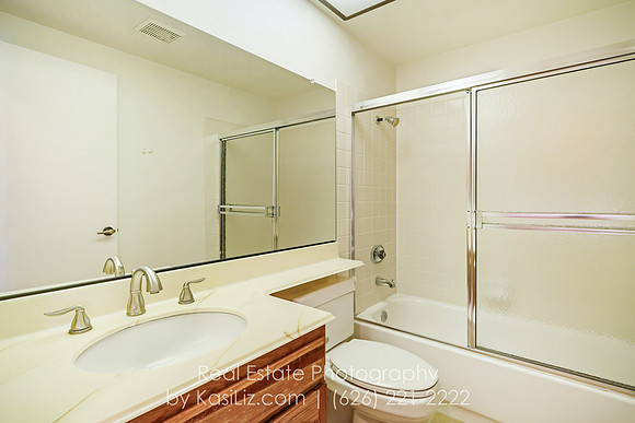 real-estate-photography-Shadow Springs Way-Porter Ranch-ca-house-home-property-photographer-16