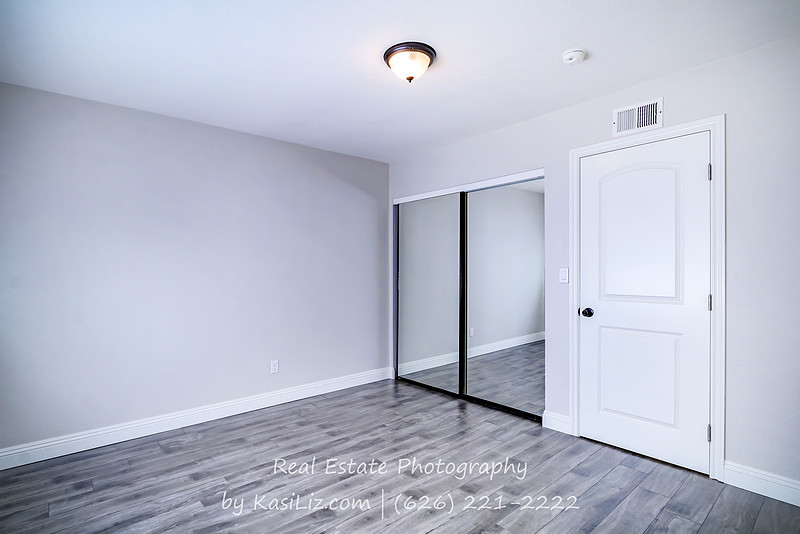 real-estate-photography-long-seal-huntington-newport-beach-los-angeles-pasadena-glendale-burbank-Michelson St-Lakewood-photographer-5