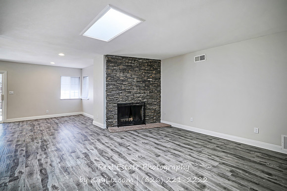 real-estate-photography-long-seal-huntington-newport-beach-los-angeles-pasadena-glendale-burbank-Michelson St-Lakewood-photographer-18