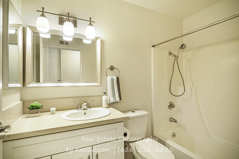 real-estate-photography-long-seal-huntington-newport-beach-los-angeles-pasadena-glendale-burbank-Karmont Ave-South Gate-photographer-11