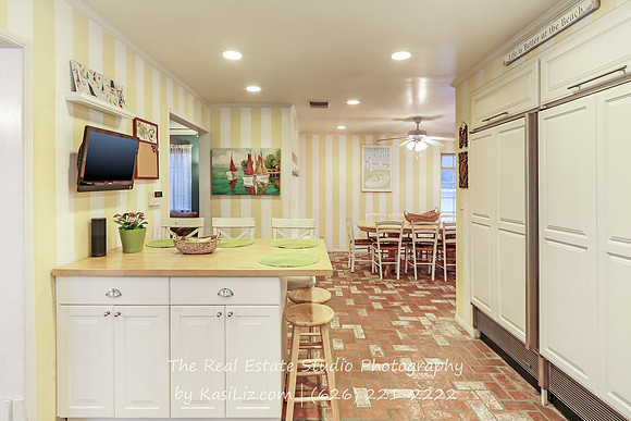 Real Estate Photography | 47 the Colonnade Canal | Long Beach, California 90803 | by Kasi Liz Hyrapett | Photographer