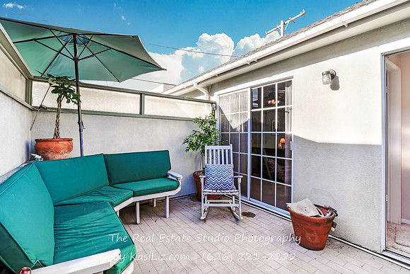 Real Estate Photography | 47 the Colonnade Canal | Long Beach, California 90803 | by Kasi Liz Hyrapett | Photographer