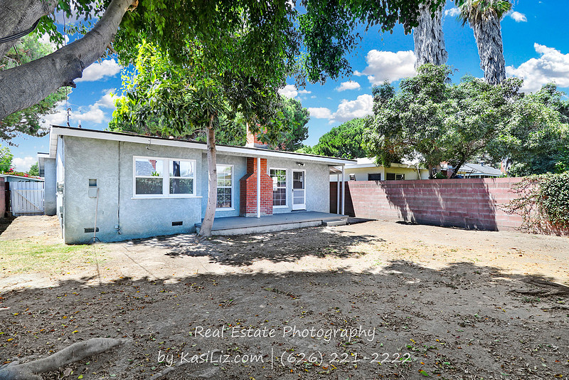 real-estate-photography-long-seal-huntington-newport-beach-los-angeles-pasadena-glendale-burbank-Canehill Avenue-Long Beach-90808-photographer-1