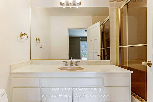 real-estate-photography-long-seal-huntington-newport-beach-los-angeles-pasadena-burbank-3298 Barnes Circle-Glendale-91208-photographer-