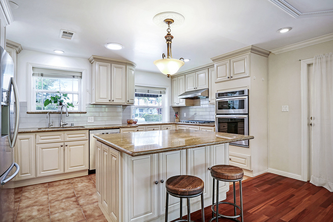 Real Estate Photography on Walnut Ave-Arcadia-91007 by Kasi the Real Estate Photographer