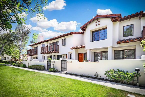 Real Estate Photography | 447 E Bougainvillea Lane-Glendora | By Kasi Liz The Real Estate Photographer