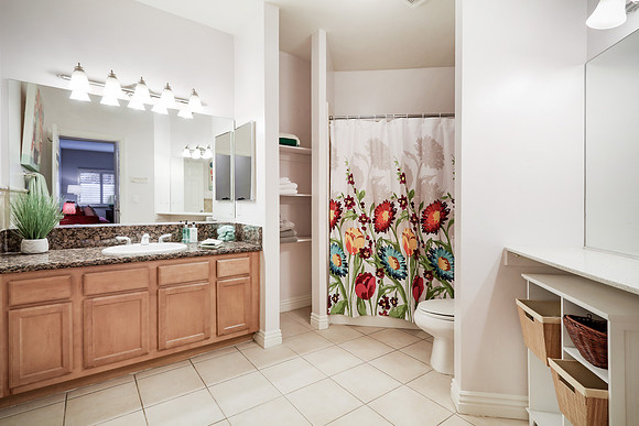 Real Estate Photography | 501 Del Mar Blvd 106-Pasadena | By Kasi Liz Real Estate Photographer