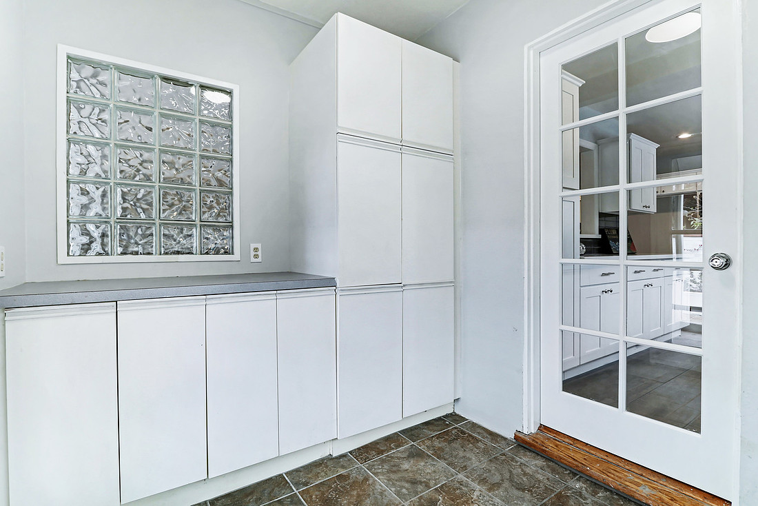 Real Estate Photography | 505 Winston Ave-Pasadena | By Kasi Liz The Real Estate Photographer