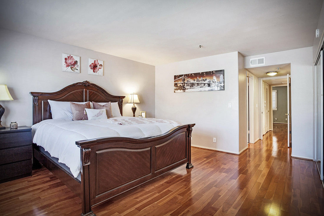 Real Estate Photography | 609 Palm Ave 103-Burbank | By Kasi Liz The Real Estate Photographer