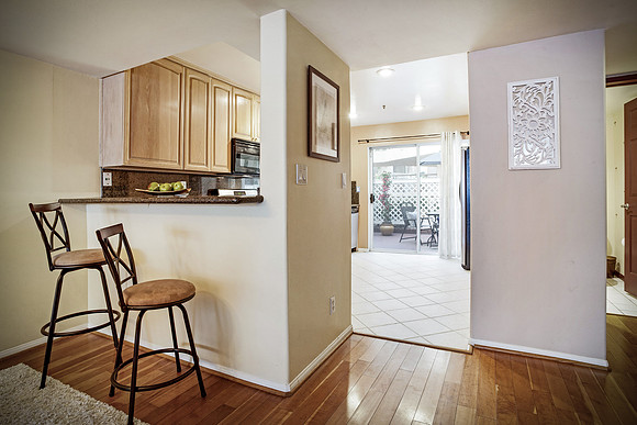 Real Estate Photography | 609 Palm Ave 103-Burbank | By Kasi Liz The Real Estate Photographer