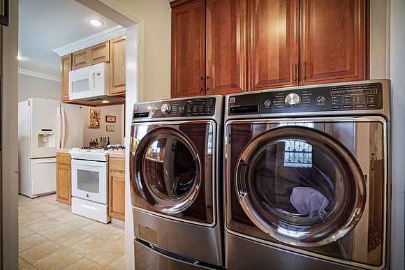 Real Estate Photography | 724 Ranlett Ave-La Puente | Kasi Liz The Real Estate Photographer