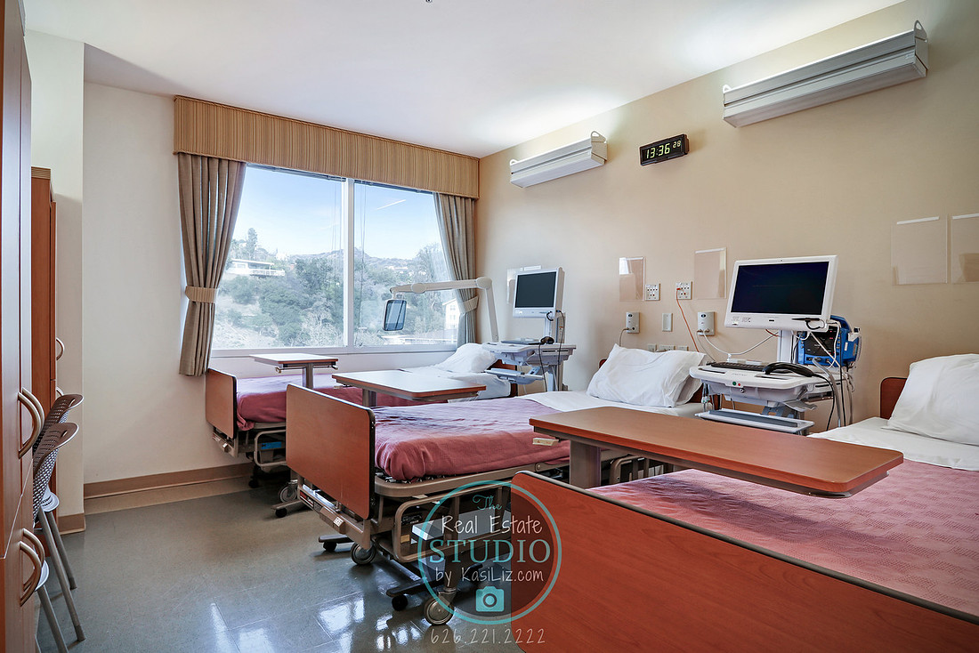 Real Estate Photography | 1500 E Chevy Chase Drive-200-Glendale | Real Estate Photography By Kasi Liz