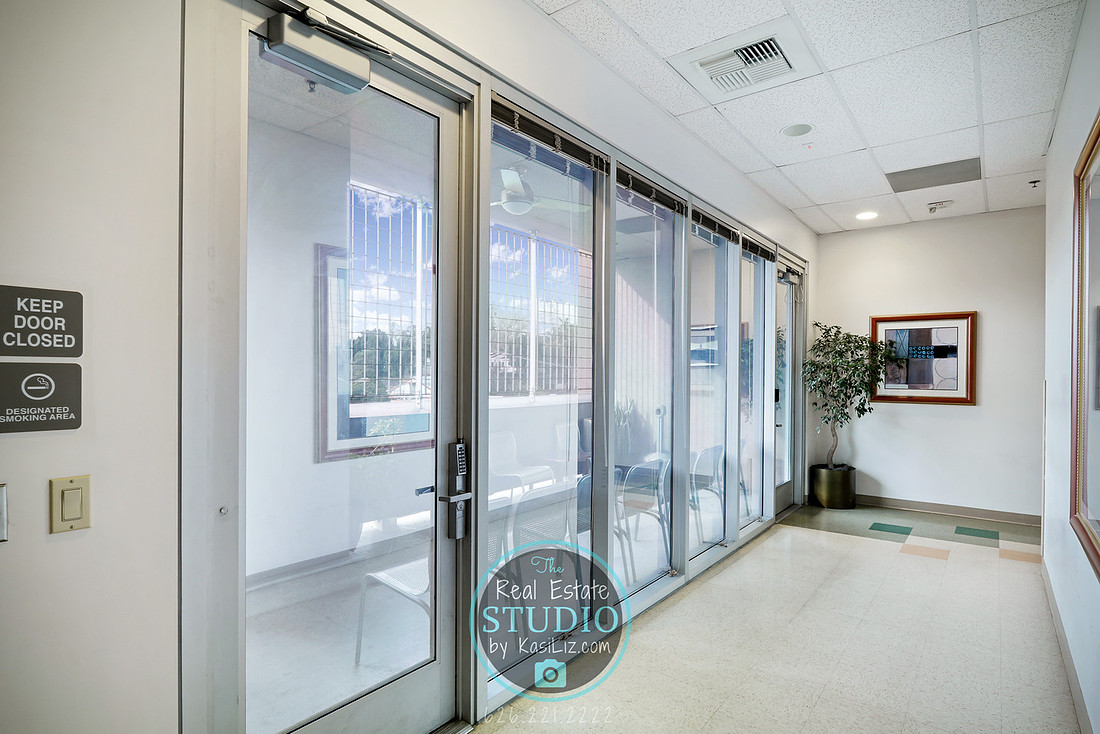 Real Estate Photography | 1500 E Chevy Chase Drive-200-Glendale | Real Estate Photography By Kasi Liz