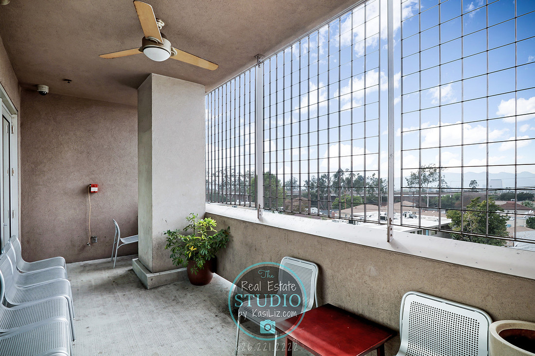 Real Estate Photography | 1500 E Chevy Chase Drive-200-Glendale | Real Estate Photography By Kasi Liz