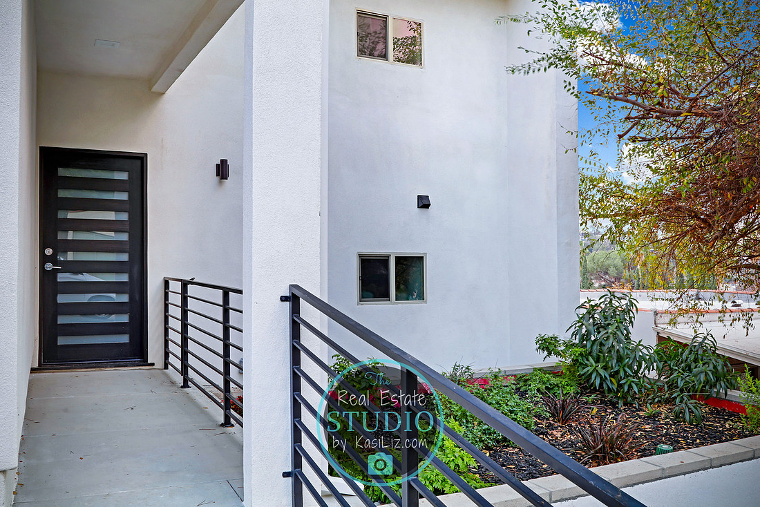 Real Estate Photography | 954 Dexter Street-Los Angeles-90042 | Kasi Liz The Real Estate Photographer