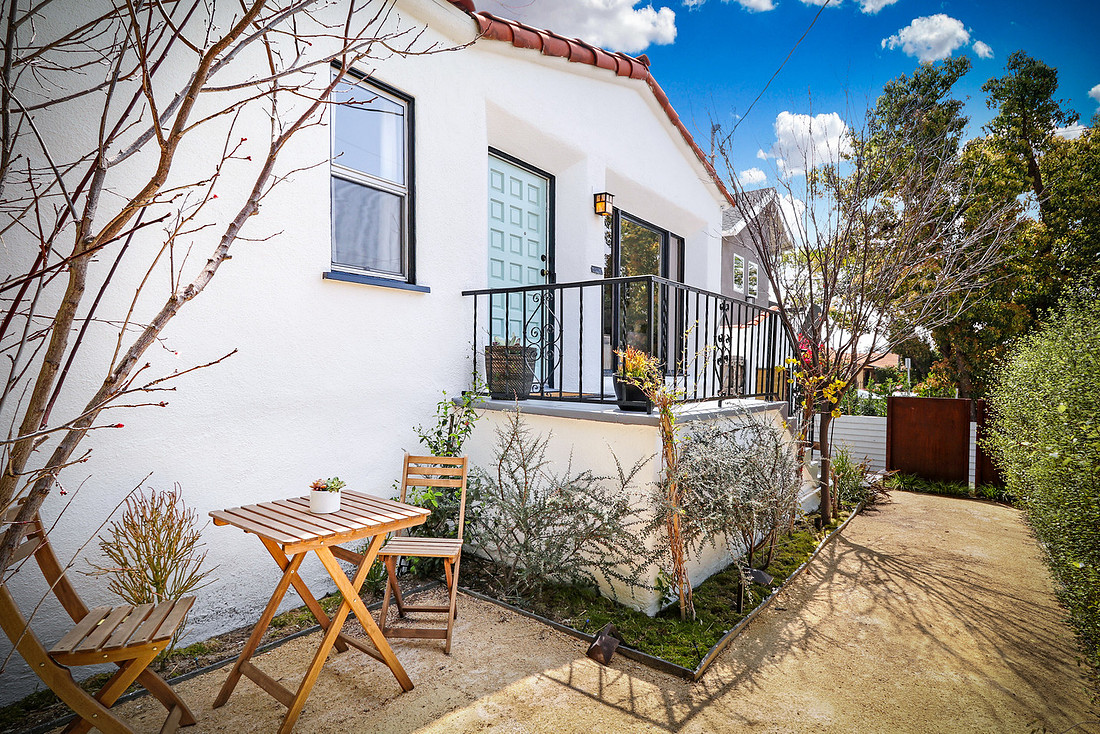 Real Estate Photography | 1606 N Hoover St-Los Angeles-90027 | Kasi Liz The Real Estate Photographer