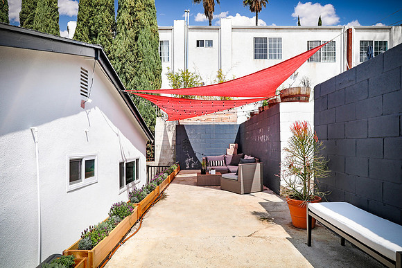 Real Estate Photography | 1606 N Hoover St-Los Angeles-90027 | Kasi Liz The Real Estate Photographer