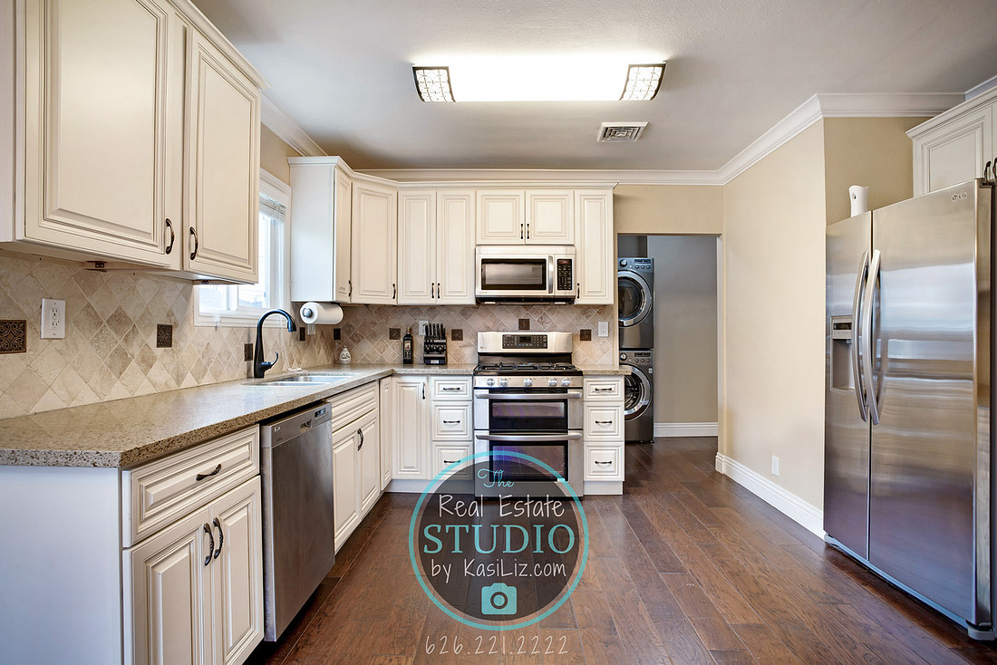 Real Estate Photography | 3749 Buckingham Rd-LA 90016 | Real Estate Photography By Kasi Liz