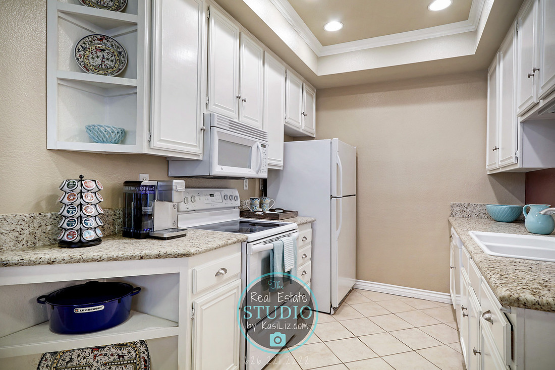 Real Estate Photography | 4200 Via Arbolada 210-Los Angeles-90042 | Kasi Liz The Real Estate Photographer