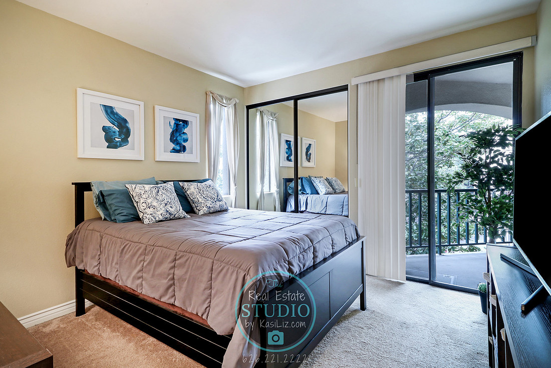Real Estate Photography | 4200 Via Arbolada 210-Los Angeles-90042 | Kasi Liz The Real Estate Photographer