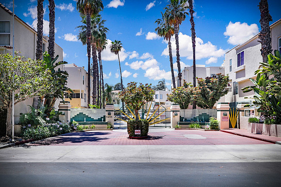 Real Estate Photography | 5455 Sylmar Ave 202-Sherman Oaks-91401 | Kasi Liz The Real Estate Photographer
