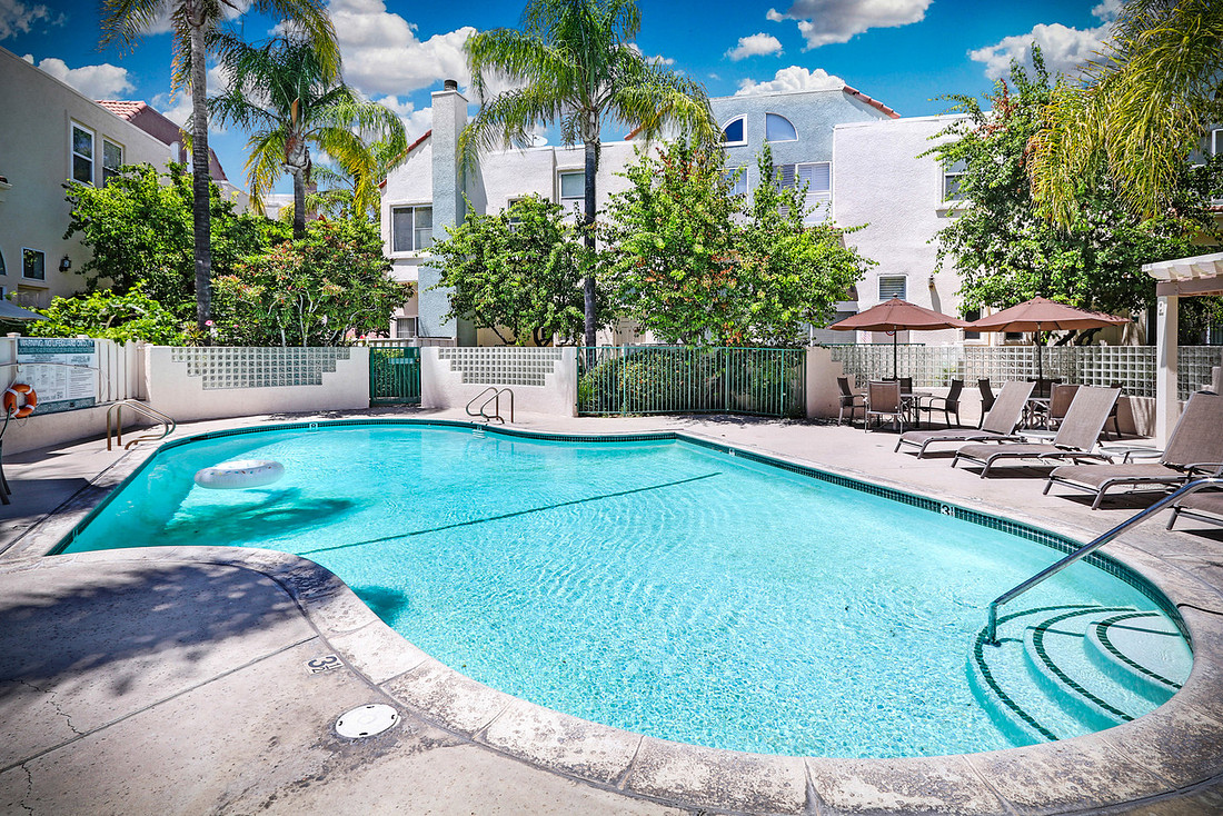 Real Estate Photography | 5455 Sylmar Ave 202-Sherman Oaks-91401 | Kasi Liz The Real Estate Photographer