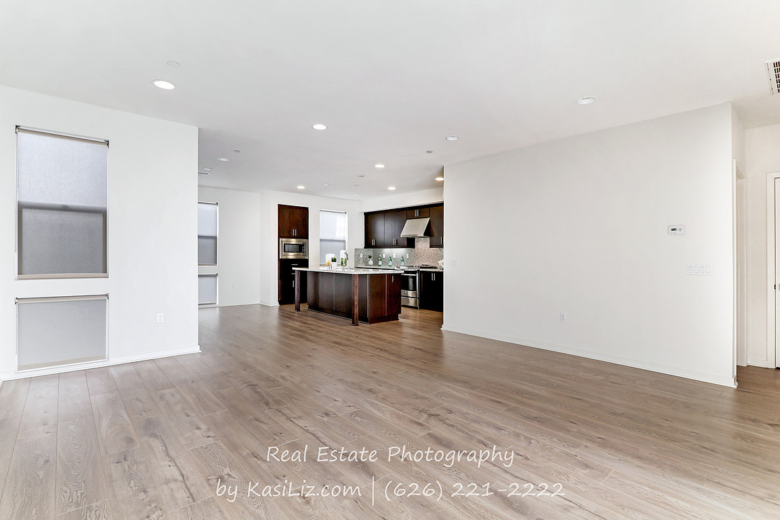 Real Estate Photography on Mercer Way in Costa Mesa, California 92627 by Kasi the Real Estate Photographer | (626) 221-2222