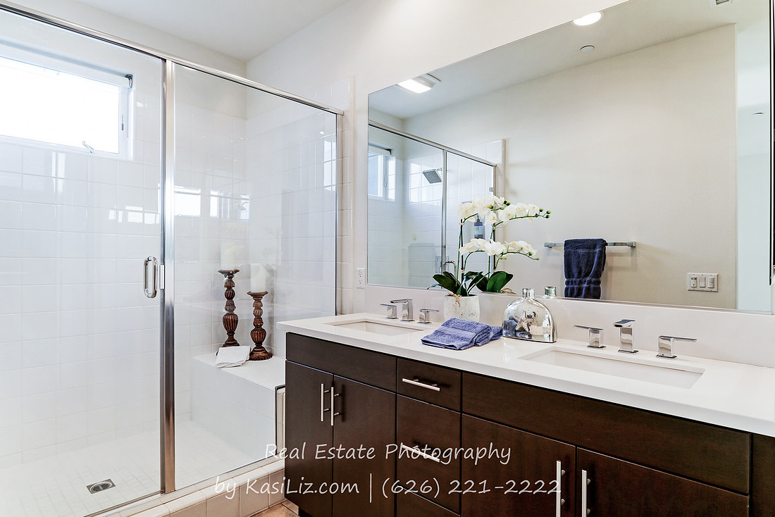 Real Estate Photography on Mercer Way in Costa Mesa, California 92627 by Kasi the Real Estate Photographer | (626) 221-2222