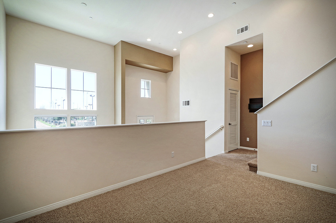 Real Estate Photography | 576 W Riverbend Parkway-Orange 92865 | Kasi Liz The Real Estate Photographer