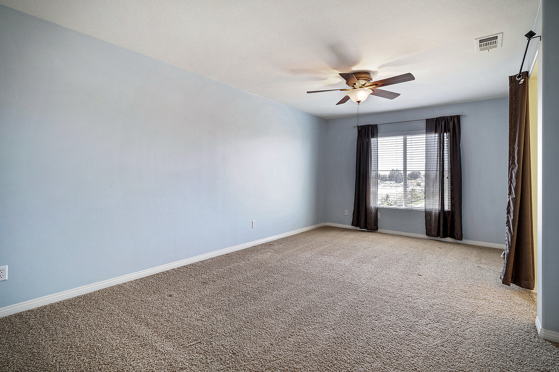 Real Estate Photography | 576 W Riverbend Parkway-Orange 92865 | Kasi Liz The Real Estate Photographer