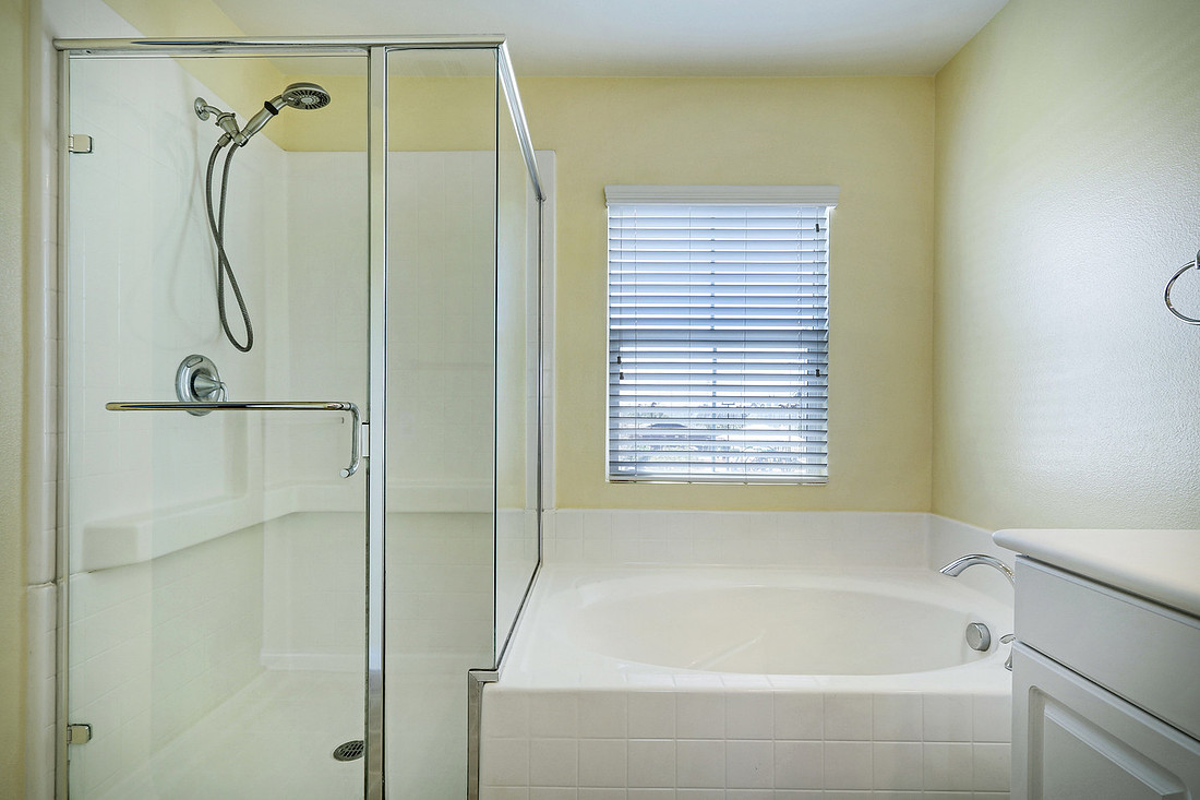 Real Estate Photography | 576 W Riverbend Parkway-Orange 92865 | Kasi Liz The Real Estate Photographer