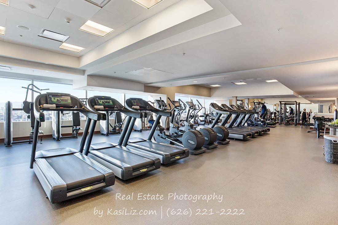 Real Estate Photography | 900 W Olympic Blvd 34E-Los Angeles | Kasi Liz Real Estate Photographer