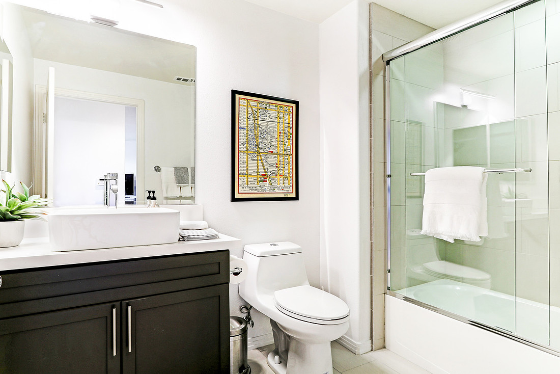 Real Estate Photography | 931 E Walnut Street 413-Pasadena-91106 | Kasi Liz The Real Estate Photographer