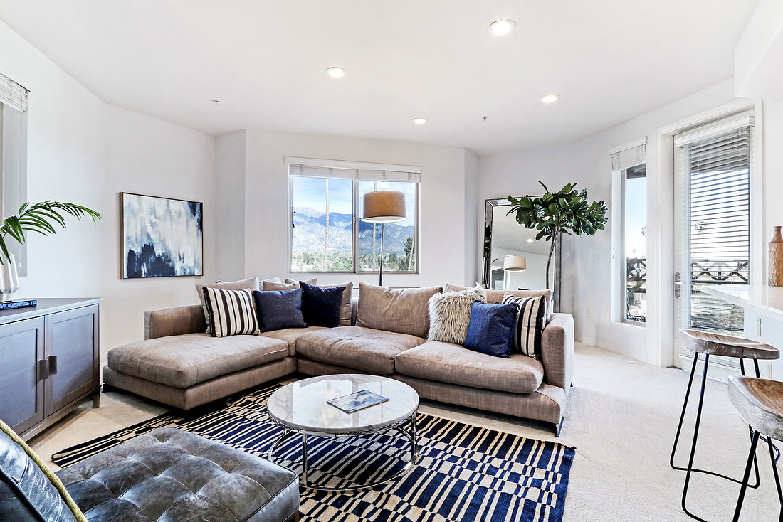 Real Estate Photography | 931 E Walnut Street 413-Pasadena-91106 | Kasi Liz The Real Estate Photographer