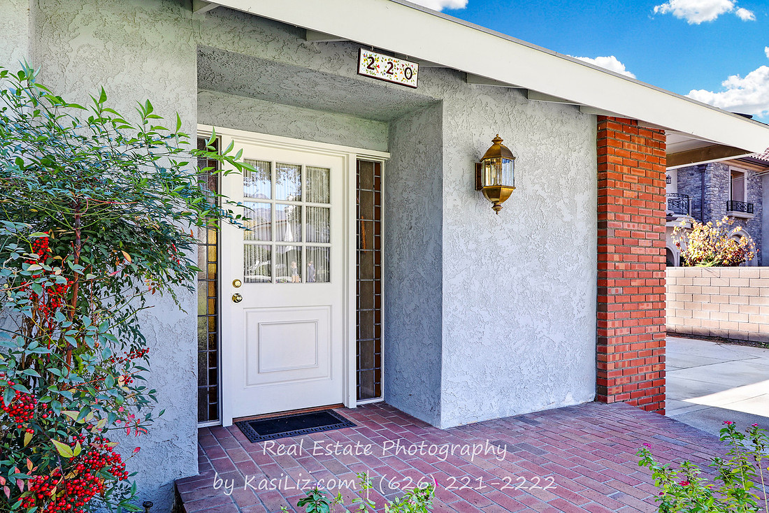 Real Estate Photography | 220 W Naomi Ave-Arcadia | Kasi Liz The Real Estate Photographer