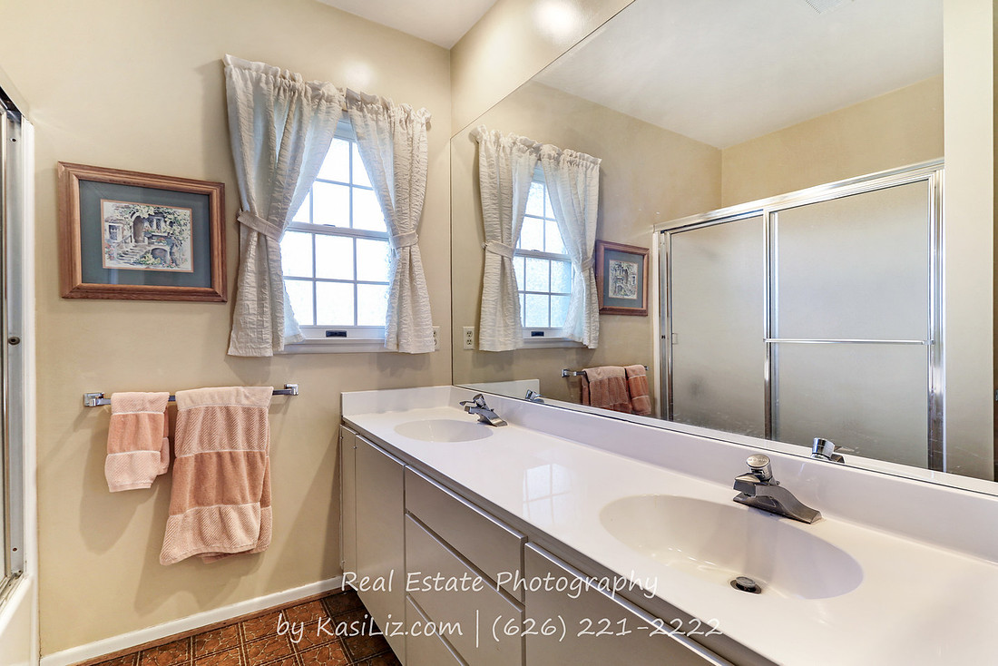 Real Estate Photography | 220 W Naomi Ave-Arcadia | Kasi Liz The Real Estate Photographer