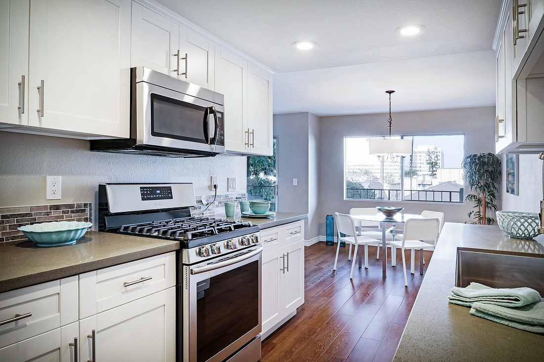 Real Estate Photography | 266 S Madison Ave 205-Pasadena | Kasi Liz The Real Estate Photographer