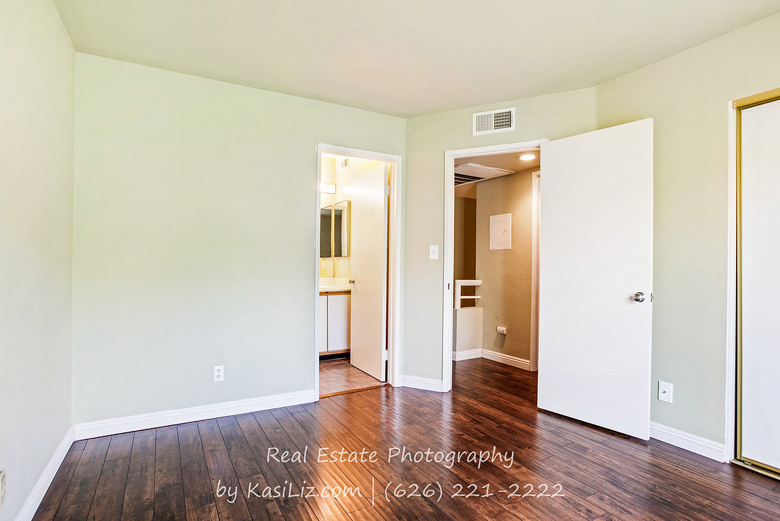 Real Estate Photography | 433 East Tamarack 145-Inglewood | Kasi Liz The Real Estate Photographer