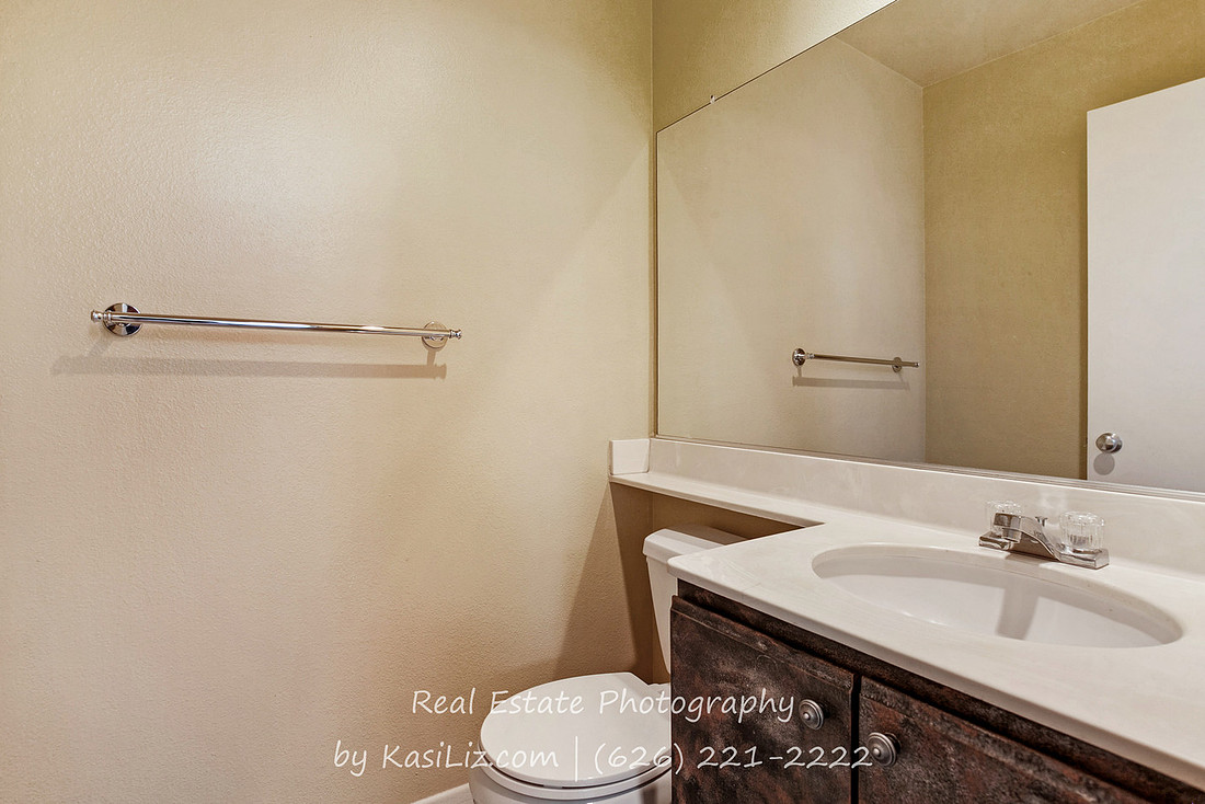 Real Estate Photography | 433 East Tamarack 145-Inglewood | Kasi Liz The Real Estate Photographer