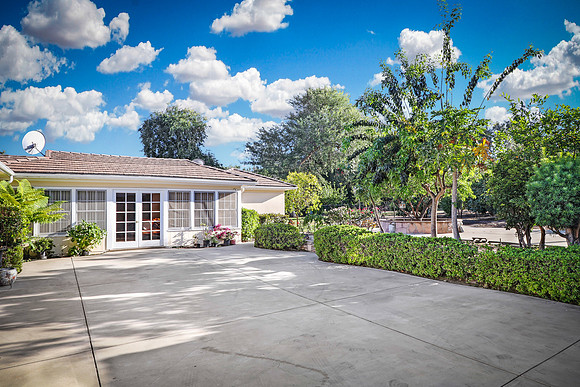 Real Estate Photography | 535 S Lotus Ave-Pasadena-91107 | Kasi LIz The Real Estate Photographer