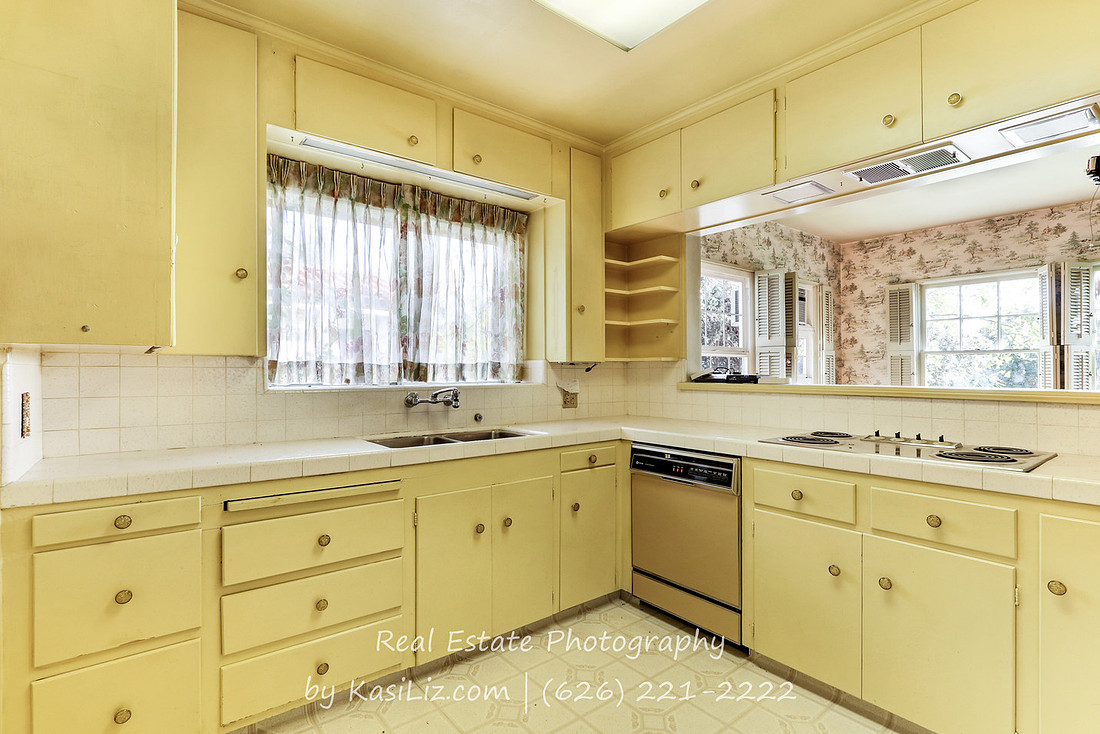 Real Estate Photography | 705 E Stocker Street-Glendale | Kasi Liz The Real Estate Photographer