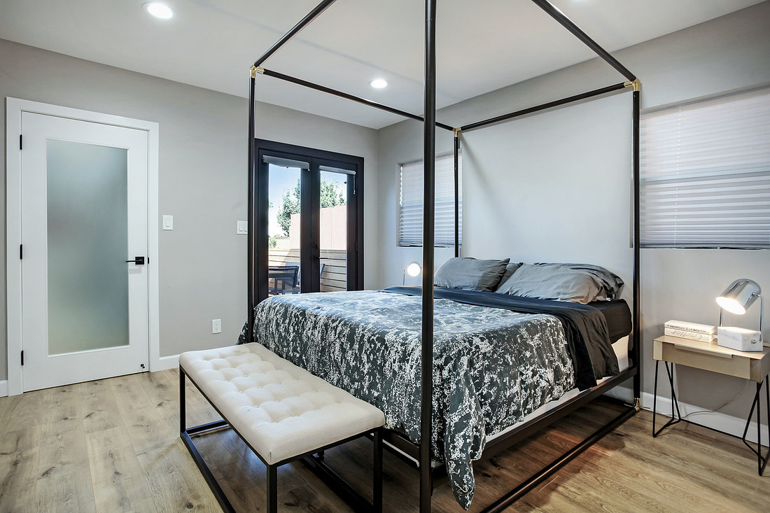 Real Estate Photography | 708 Indiana Ave-Venice-90291 | Kasi Liz The Real Estate Photographer