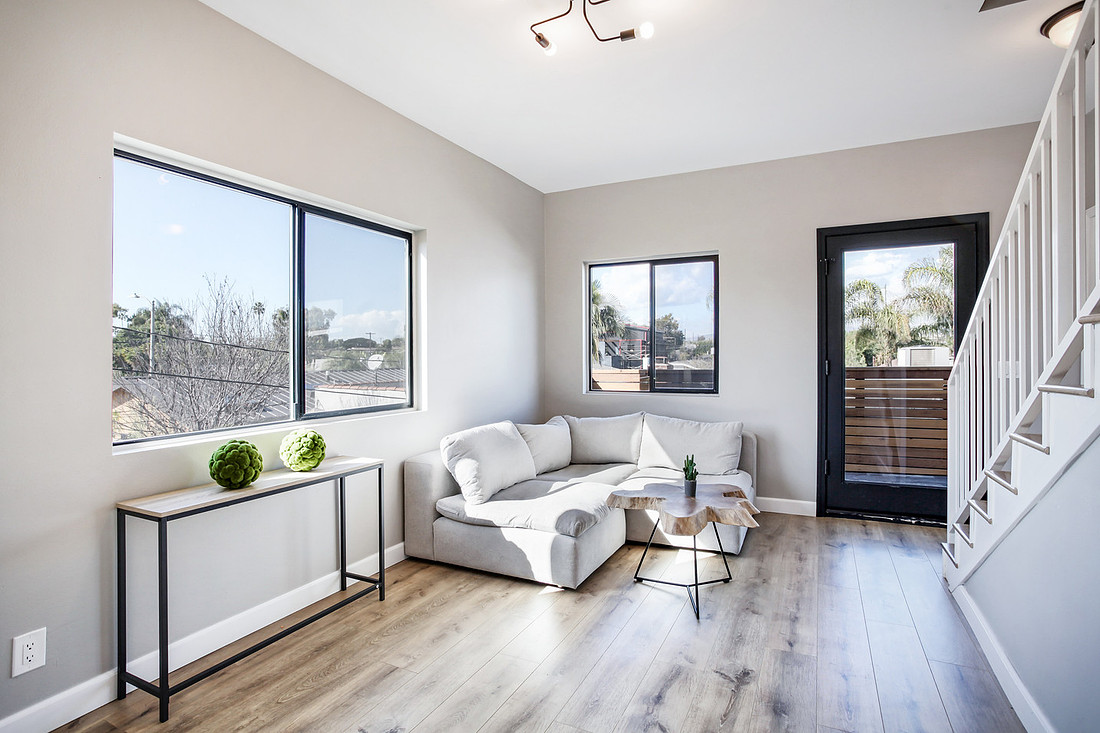 Real Estate Photography | 708 Indiana Ave-Venice-90291 | Kasi Liz The Real Estate Photographer