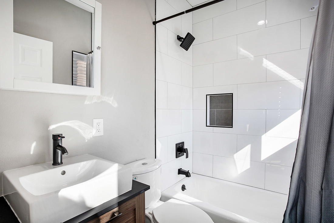 Real Estate Photography | 708 Indiana Ave-Venice-90291 | Kasi Liz The Real Estate Photographer