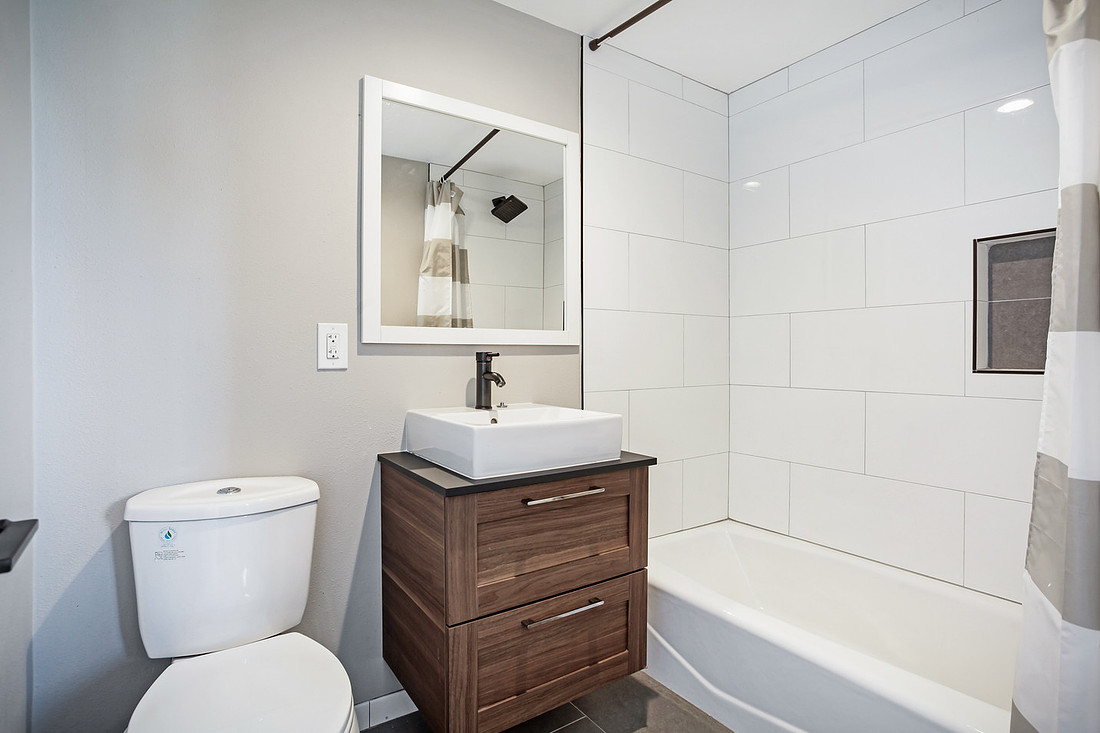 Real Estate Photography | 708 Indiana Ave-Venice-90291 | Kasi Liz The Real Estate Photographer